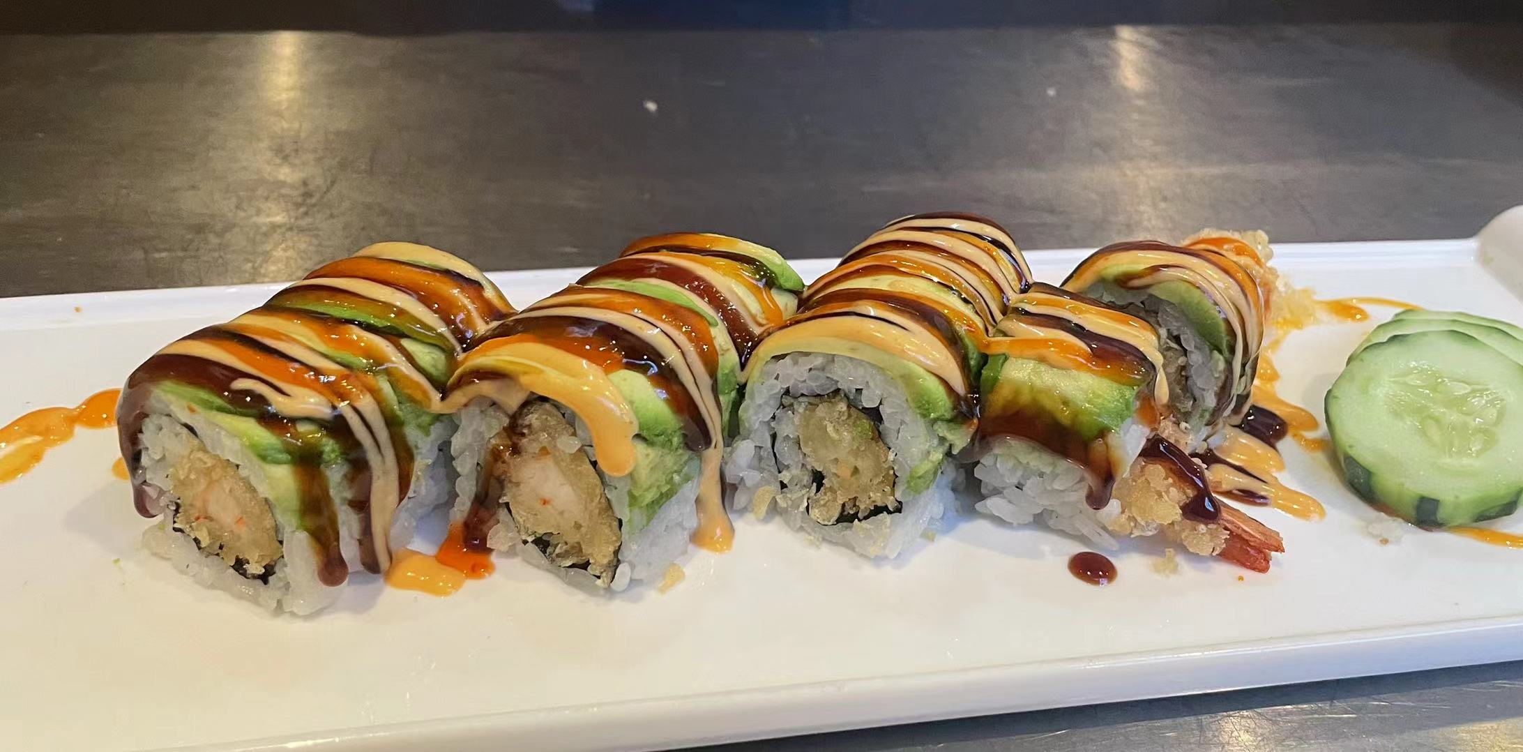 Order 5. Green Izu Roll food online from Izu Sushi Asian fusion store, Lansdale on bringmethat.com