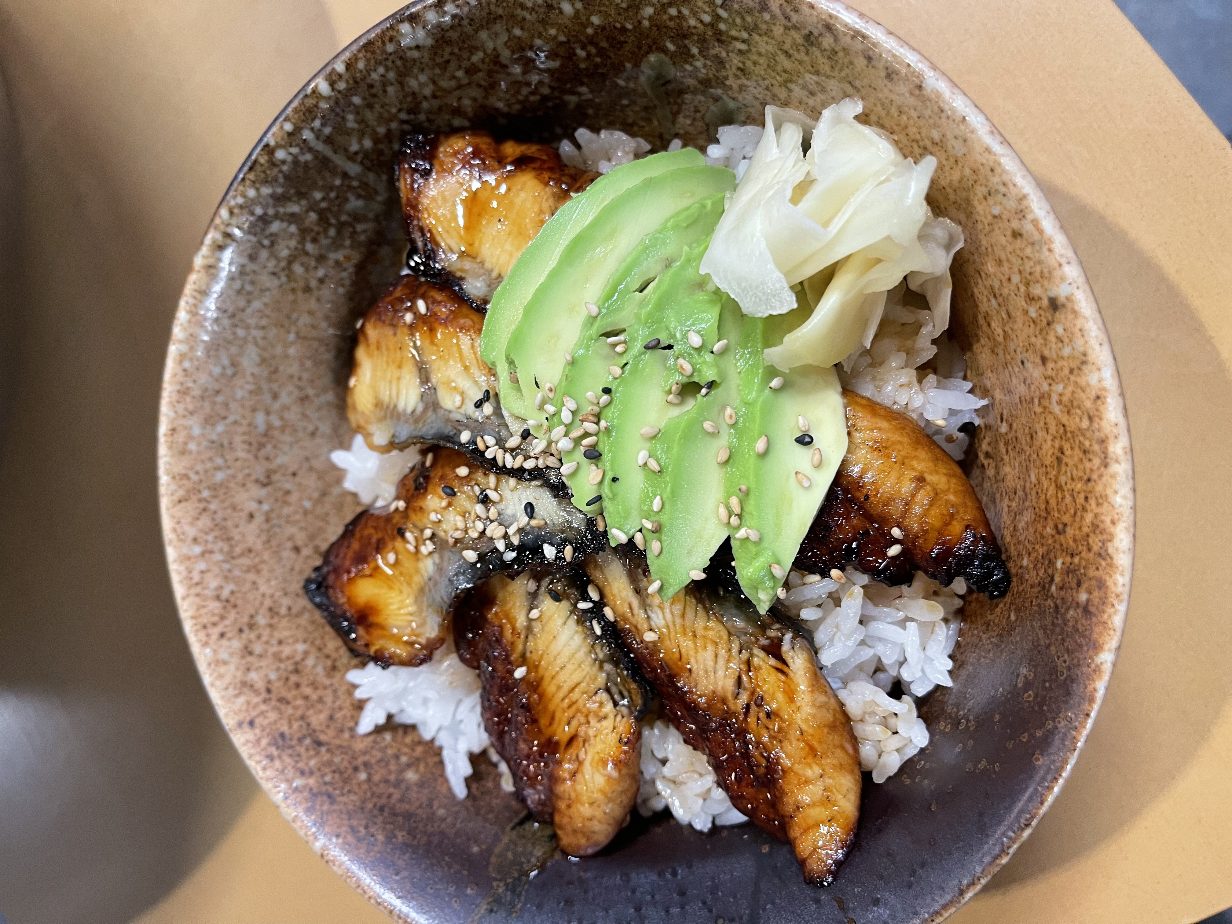 Order Unagi Bowl food online from Jasmine Hana Sushi & Thai store, San Pedro on bringmethat.com