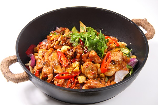 Order Griddle Cooked Chicken with Potato干锅鸡翅 food online from Frice store, Chino Hills on bringmethat.com