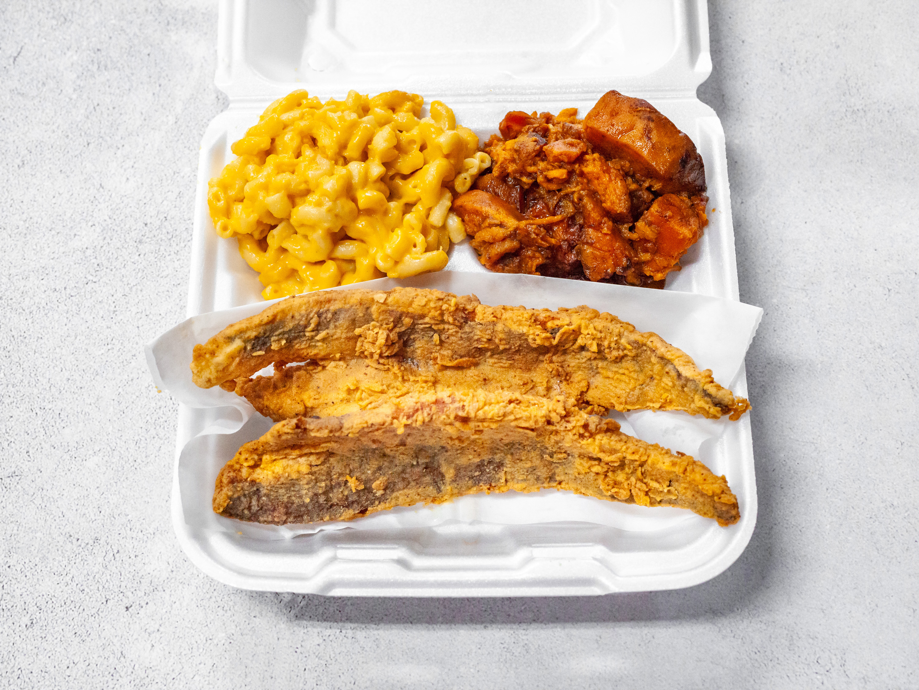 Order Fried Fish Platter food online from AHKIIS SOULFOOD store, Atlantic City on bringmethat.com