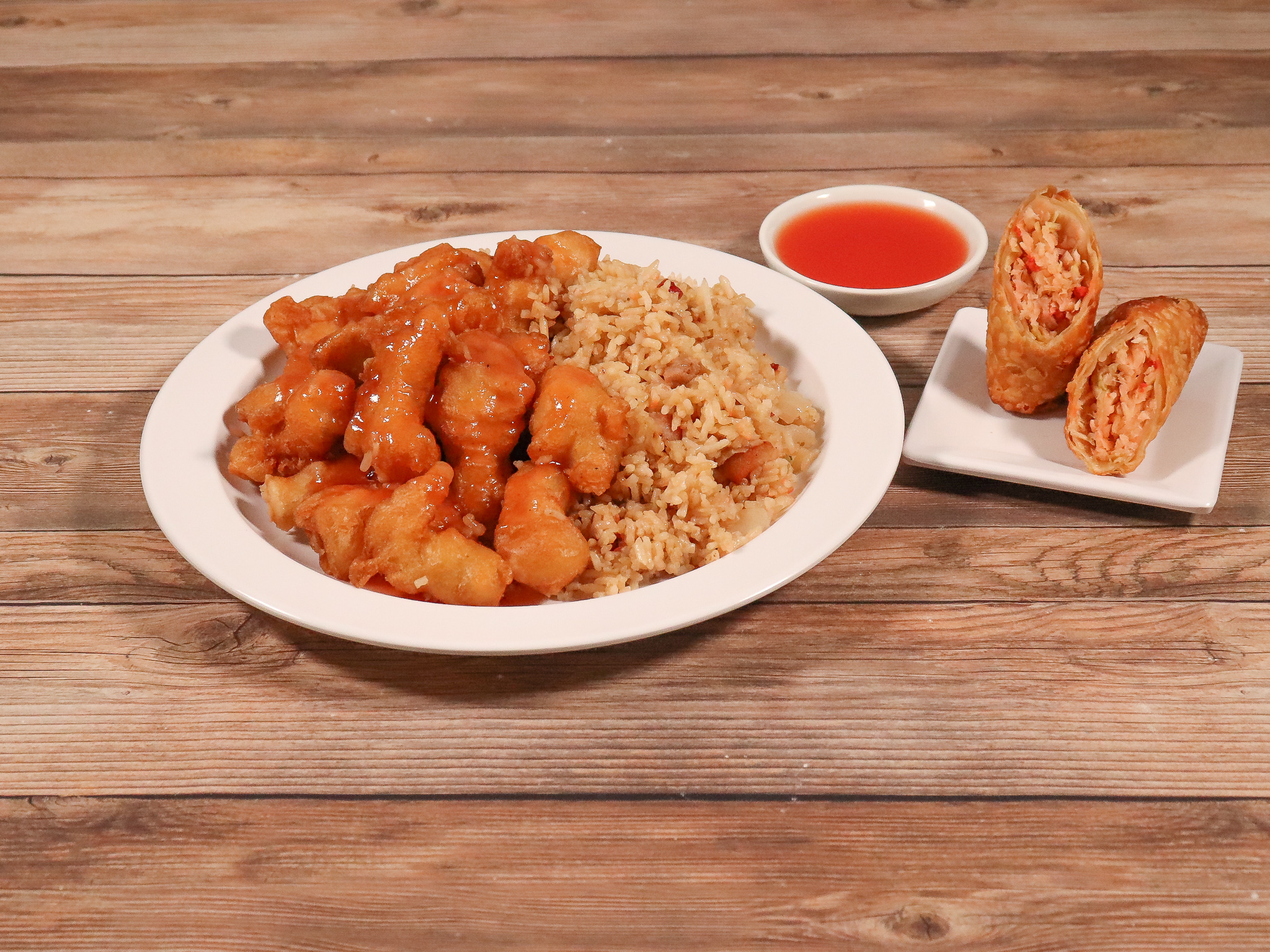 Order C7. Sweet and Sour Chicken Combination Platter food online from Golden House store, Silver Spring on bringmethat.com