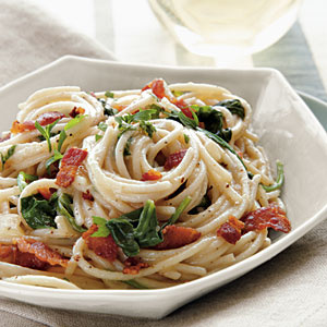 Order Spaghetti Carbonara food online from Arianna Italian Grill-Pizzeria store, Richmond on bringmethat.com