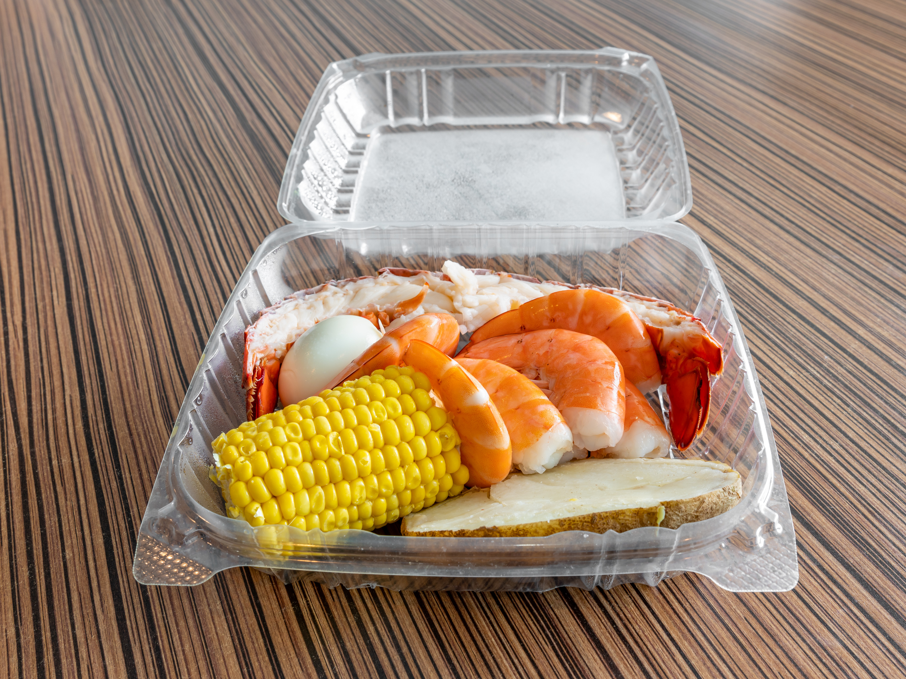 Order Lobster 咽 combo  food online from Ocean Crab House store, Warner Robins on bringmethat.com