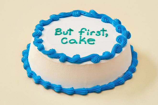 Order Round Ice Cream Cake food online from Carvel store, Westbury on bringmethat.com