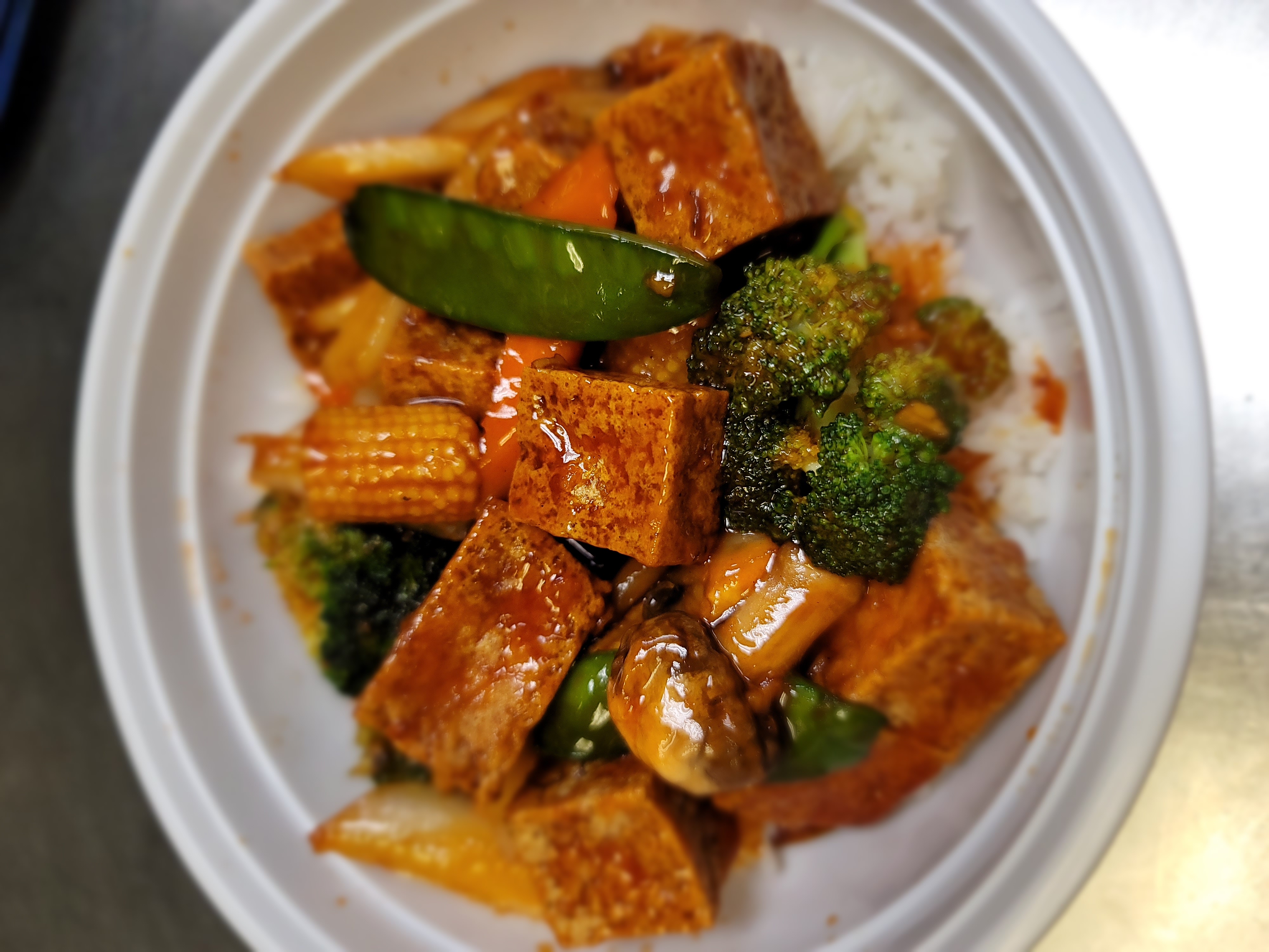 Order Fried Tofu w Mixed Vegetables Rice Bowl food online from Silver Lake - Elgin store, Elgin on bringmethat.com