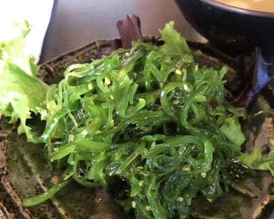 Order Seaweed Salad food online from Kin Sushi store, Laguna Hills on bringmethat.com