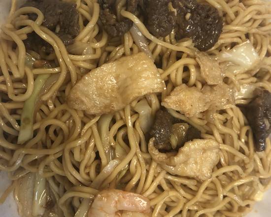 Order Combination Chow Mein(soft noodle) food online from China Garden store, Mill Creek on bringmethat.com