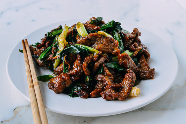 Order S17. Beef with Scallions food online from New East Chinese store, Hackensack on bringmethat.com