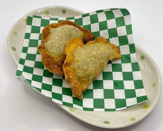 Order 튀김만두 (Fried Dumpling) food online from 8ight store, Federal Way on bringmethat.com
