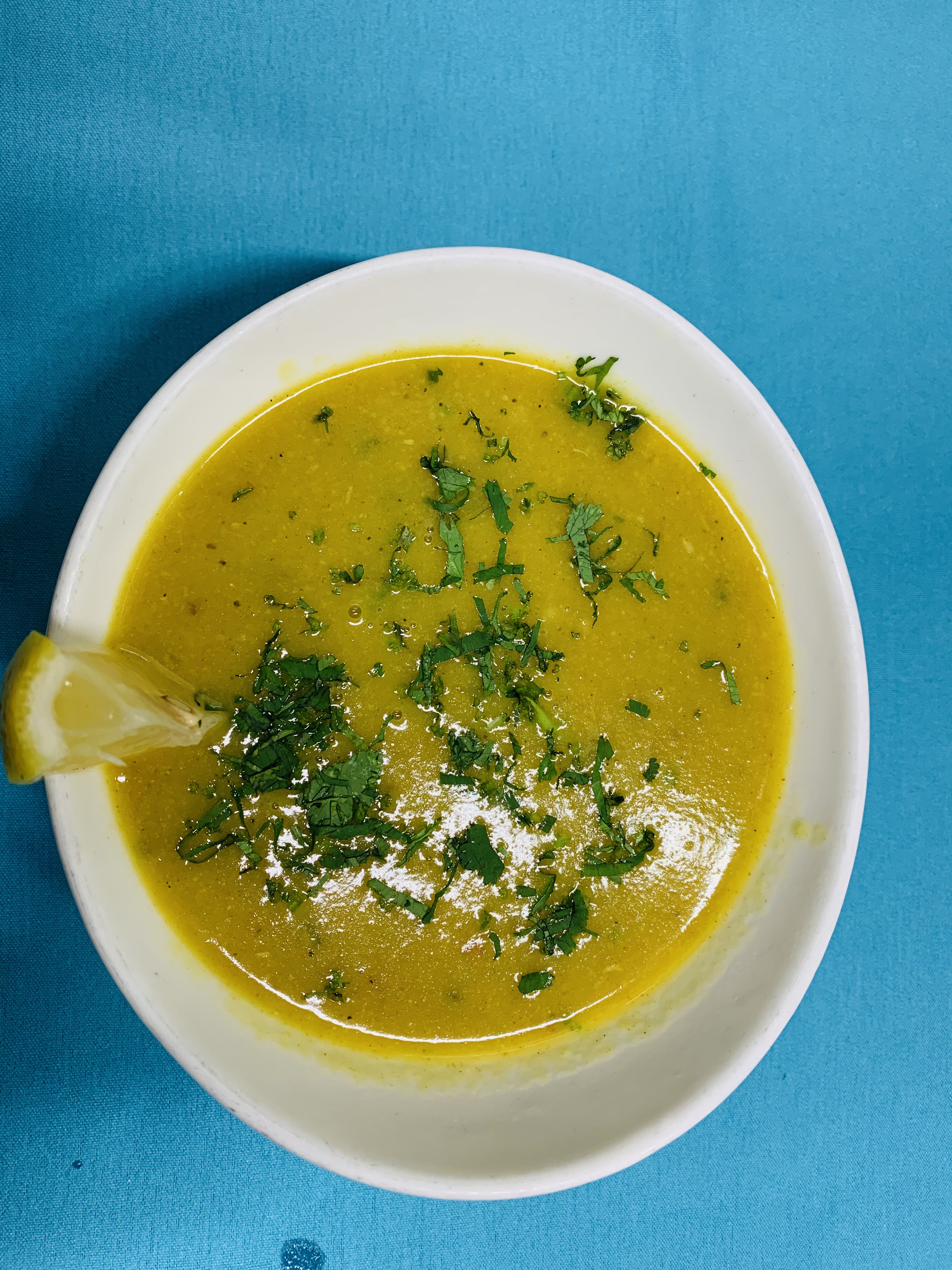 Order Mulligatawny Soup food online from Aahar Indian Cuisine store, New York on bringmethat.com
