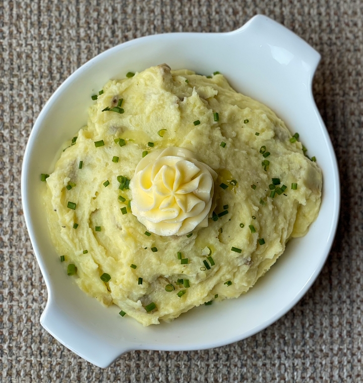Order Mashed Potatoes food online from The Boathouse store, Midlothian on bringmethat.com