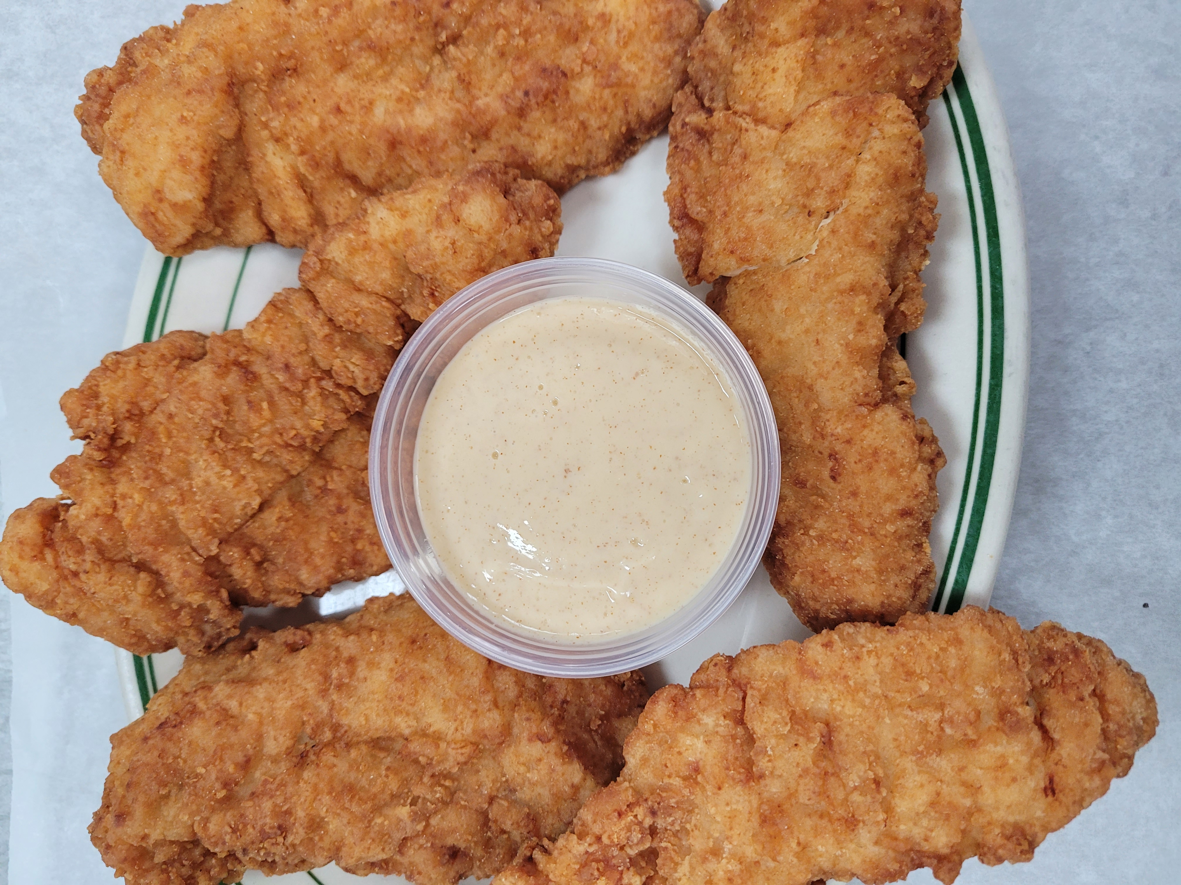 Order Chicken Fingers food online from Illianos Pizza store, Clemmons on bringmethat.com