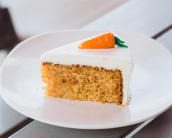 Order Carrot Cake food online from Citi Deli store, New York on bringmethat.com