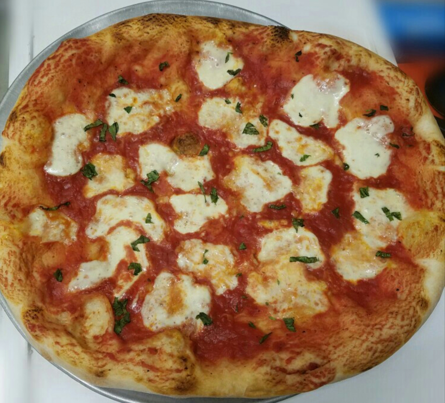 Order Margherita Pizza food online from Nino's Pizza store, Boston on bringmethat.com