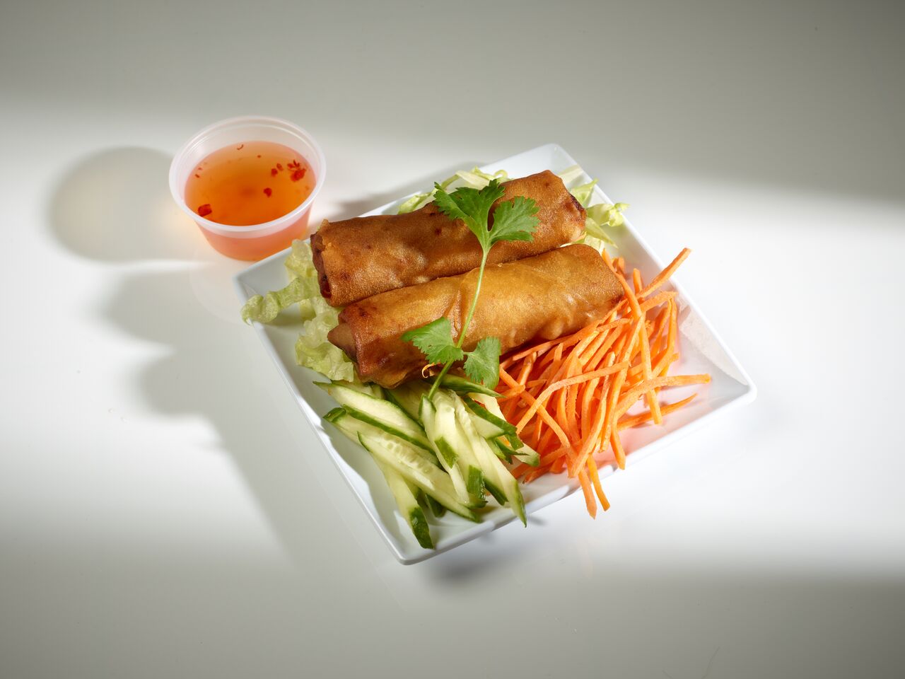 Order Vietnamese Egg Roll food online from United Chinese Restaurant store, Broomfield on bringmethat.com