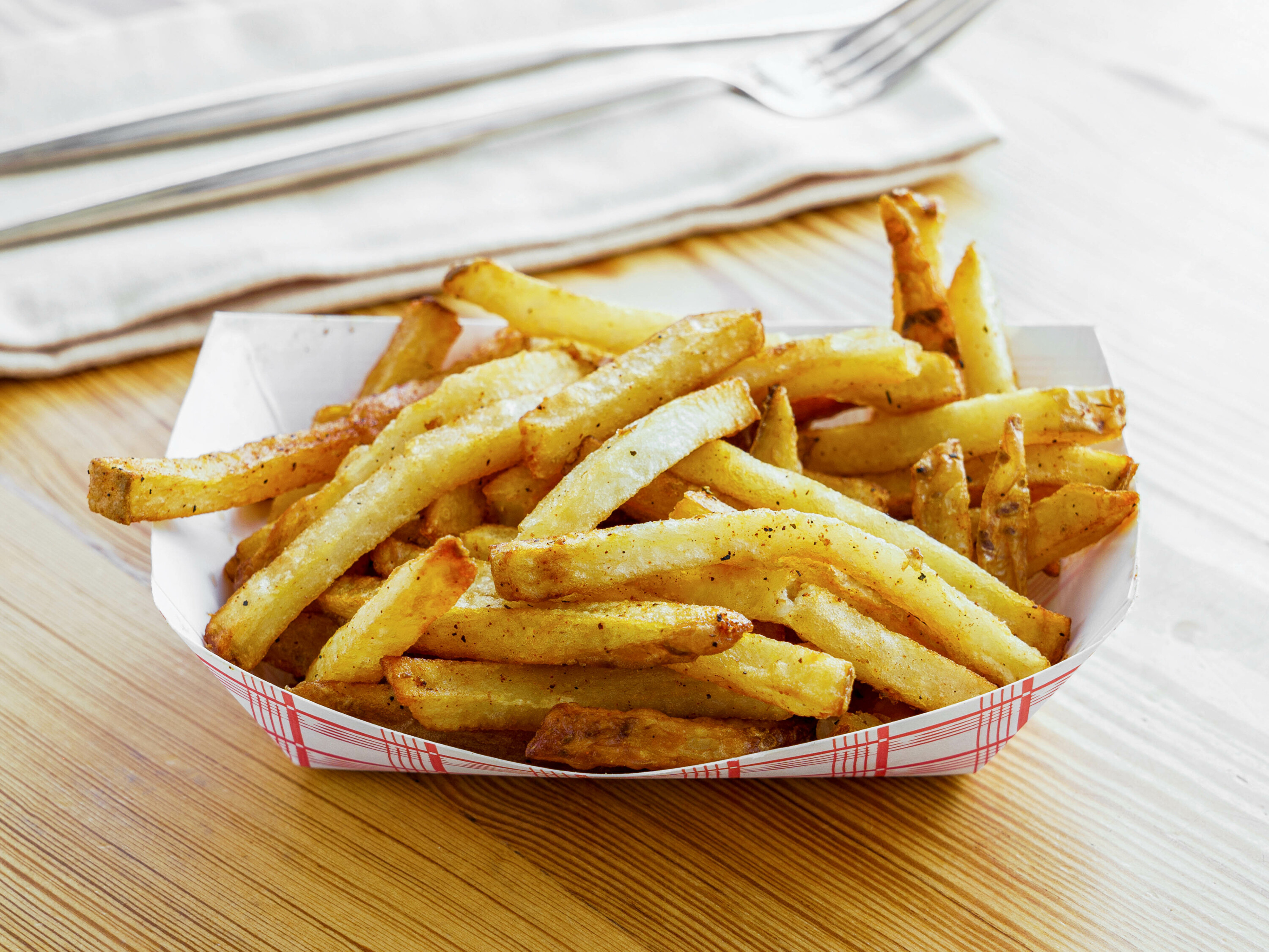 Order Hand Cut Fries food online from Batesy's BBQ store, Queens on bringmethat.com