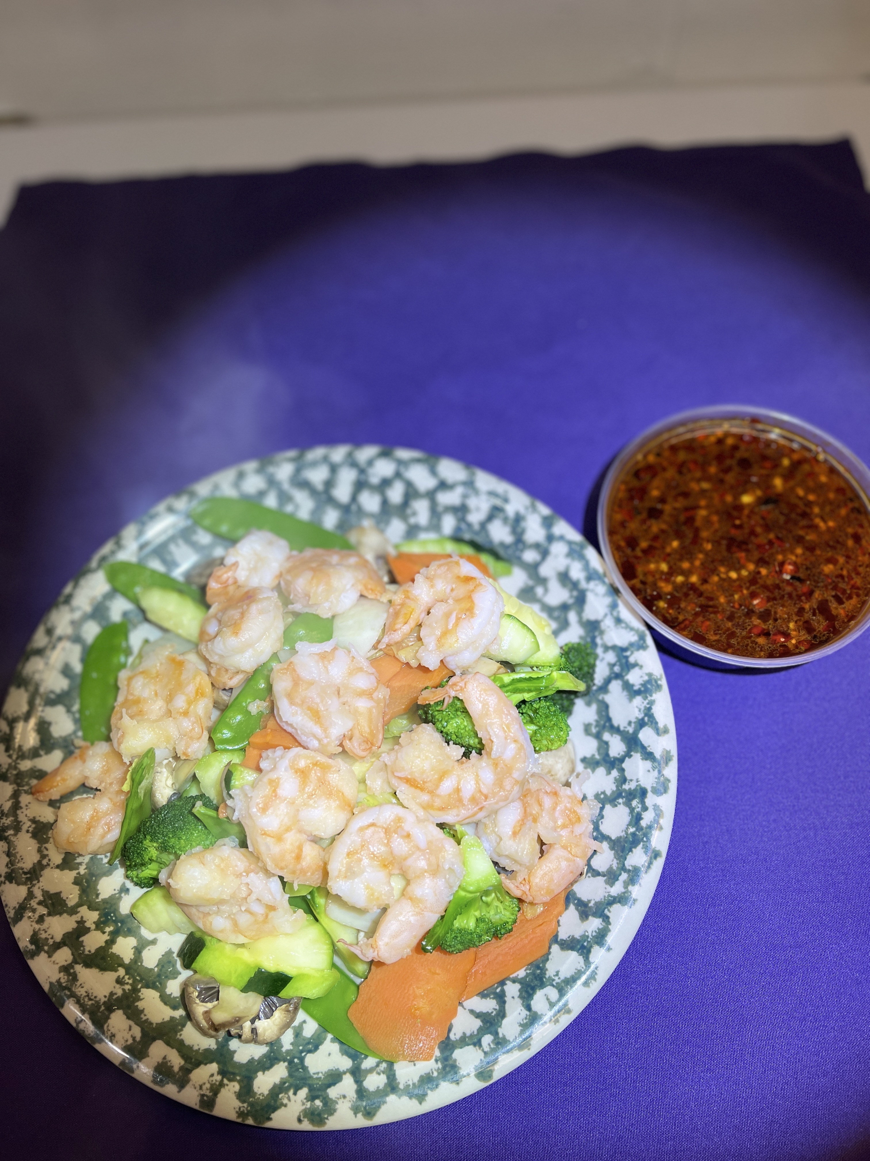 Order Steamed Shrimp with Mixed Vegetables Healthy Dish food online from Fortune Kitchen store, Aurora on bringmethat.com