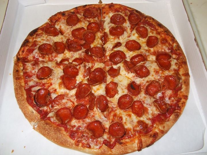 Order Pepperoni Lovers (Large) food online from Larich Pizza store, Highland Heights on bringmethat.com