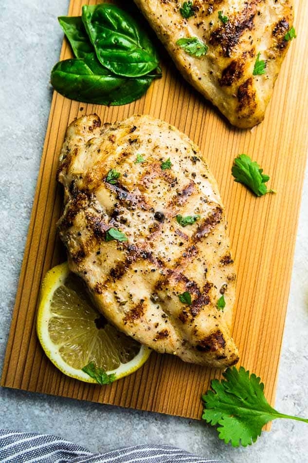 Order Grilled Chicken Breast food online from Pizza Nostalgia store, Washington on bringmethat.com