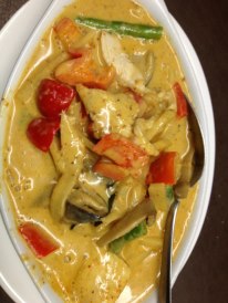 Order 45.Red Curry food online from Sticky Rice Restaurant store, Modesto on bringmethat.com