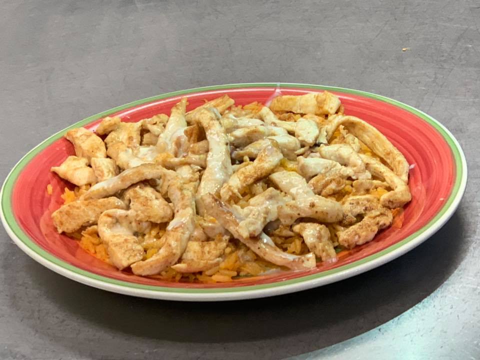 Order Arroz con Pollo food online from La Pinata Mexican Bar & Grill store, Knoxville on bringmethat.com