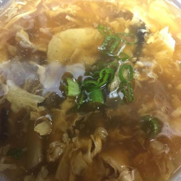 Order S1. Hot and Sour Soup food online from Jasmine Garden store, Falls Church on bringmethat.com