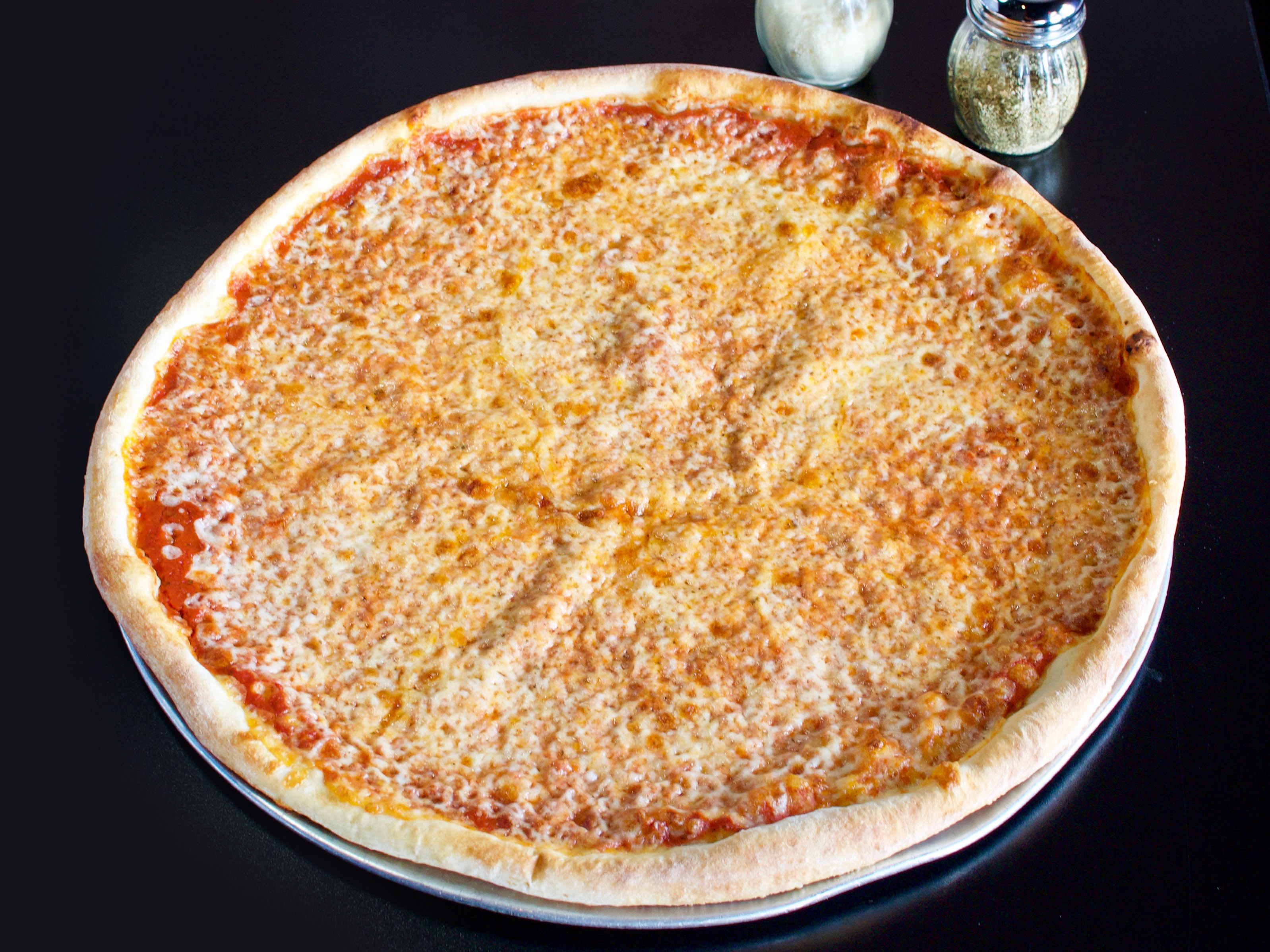 Order Cheese Pie food online from Flippin Pizza store, Fairfax on bringmethat.com