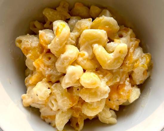 Order Kids Mac & Cheese food online from Smokeheads By Rick Tramonto store, Wilmette on bringmethat.com