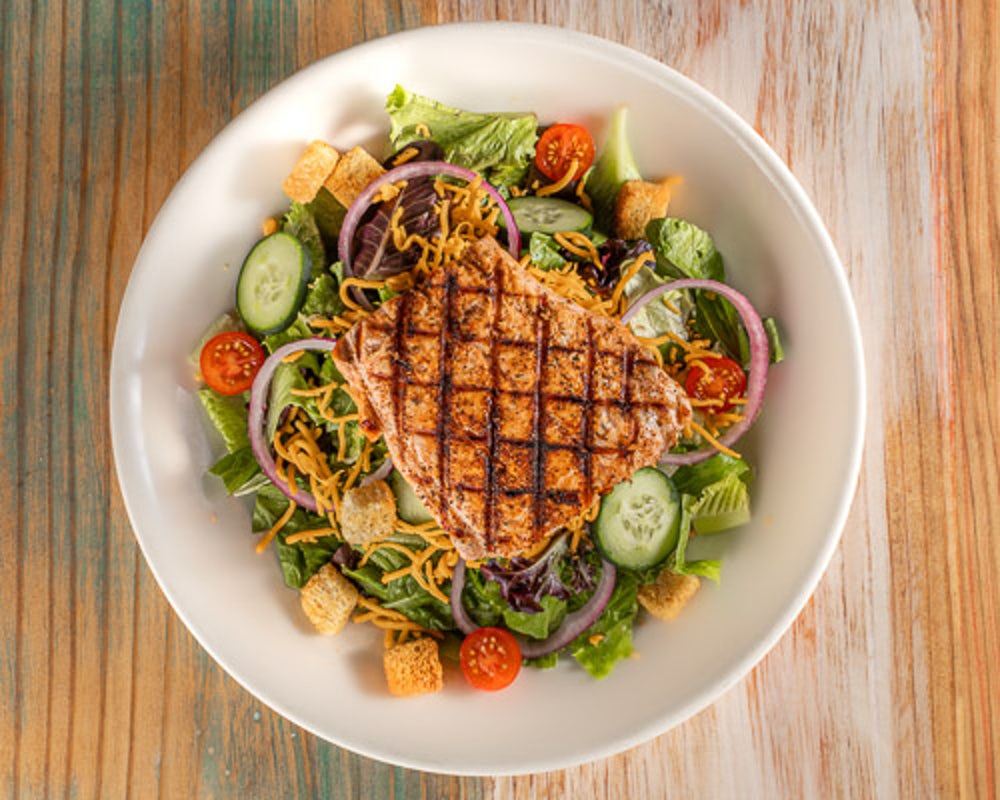 Order Garden Salad with Salmon food online from Willie's Grill & Icehouse store, Houston on bringmethat.com