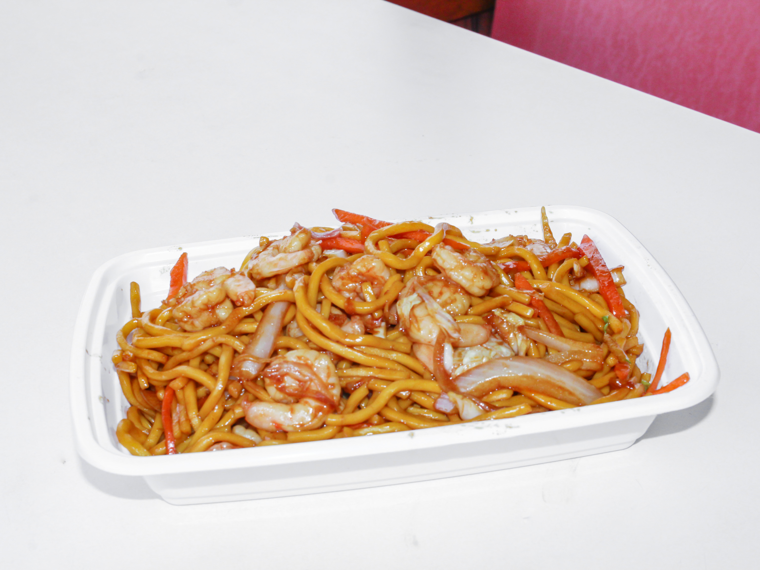 Order 37. Shrimp Lo Mein food online from Yummy Garden store, Rochester on bringmethat.com