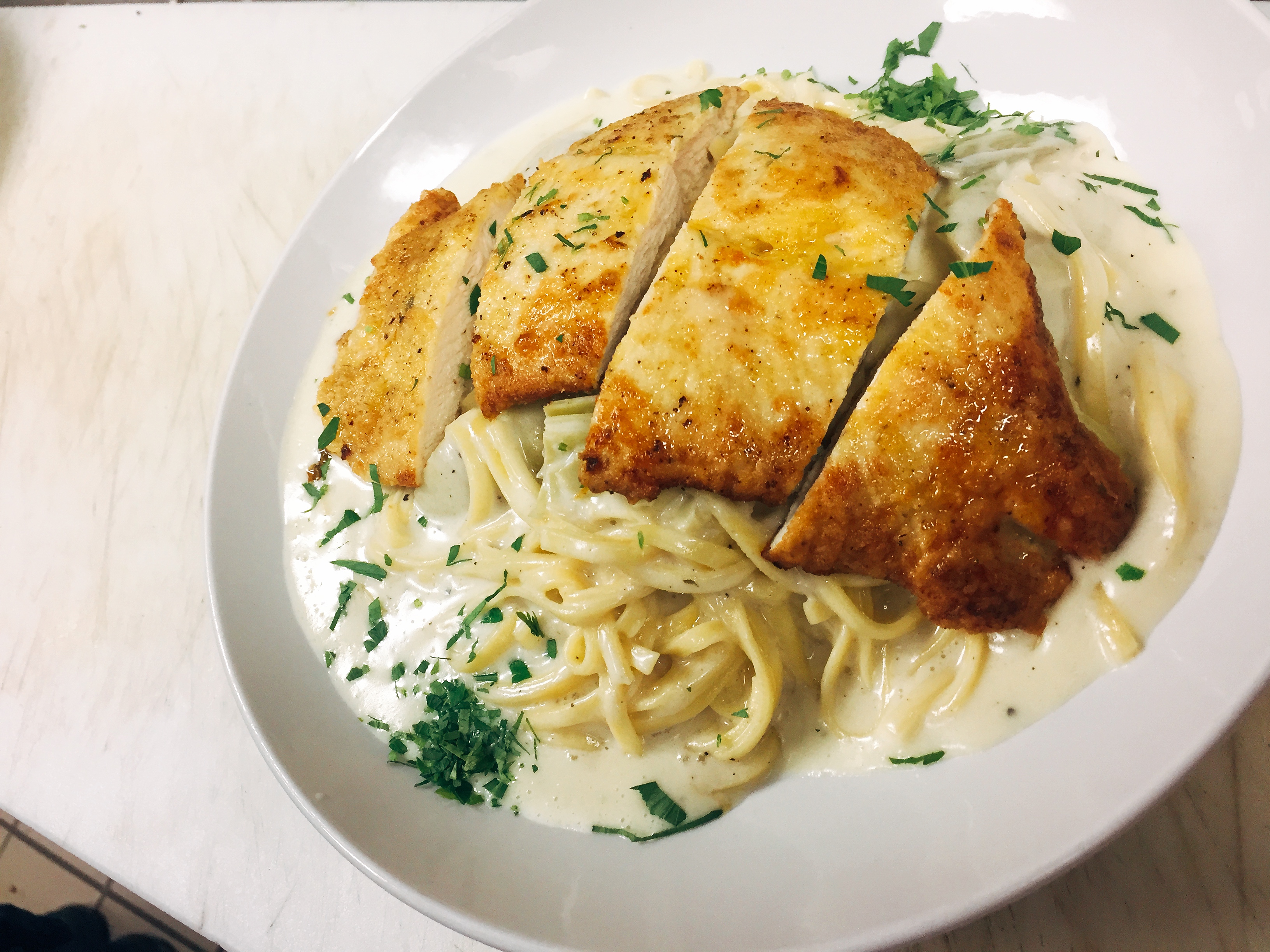 Order Lemon Cream Chicken Pasta food online from Shakers Bar and Grill store, Wixom on bringmethat.com