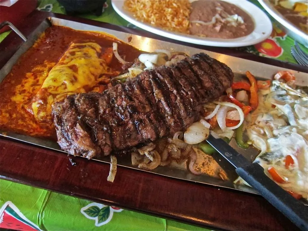 Order Steak Tampiqueno PL food online from Obregon Mexican Restaurant store, Laredo on bringmethat.com