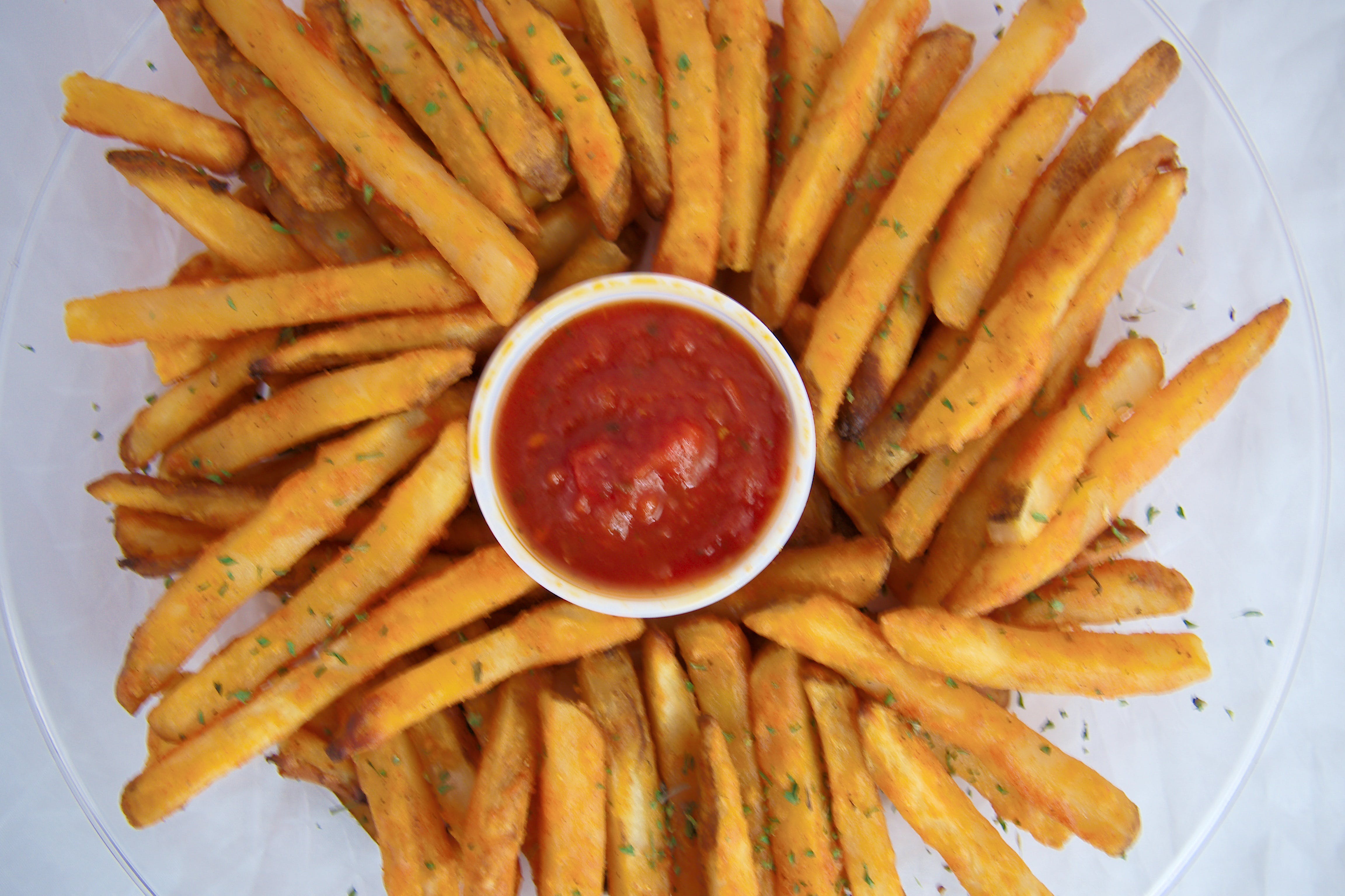 Order Baked Fries - Appetizer food online from Pizza Pie Me store, Arlington on bringmethat.com
