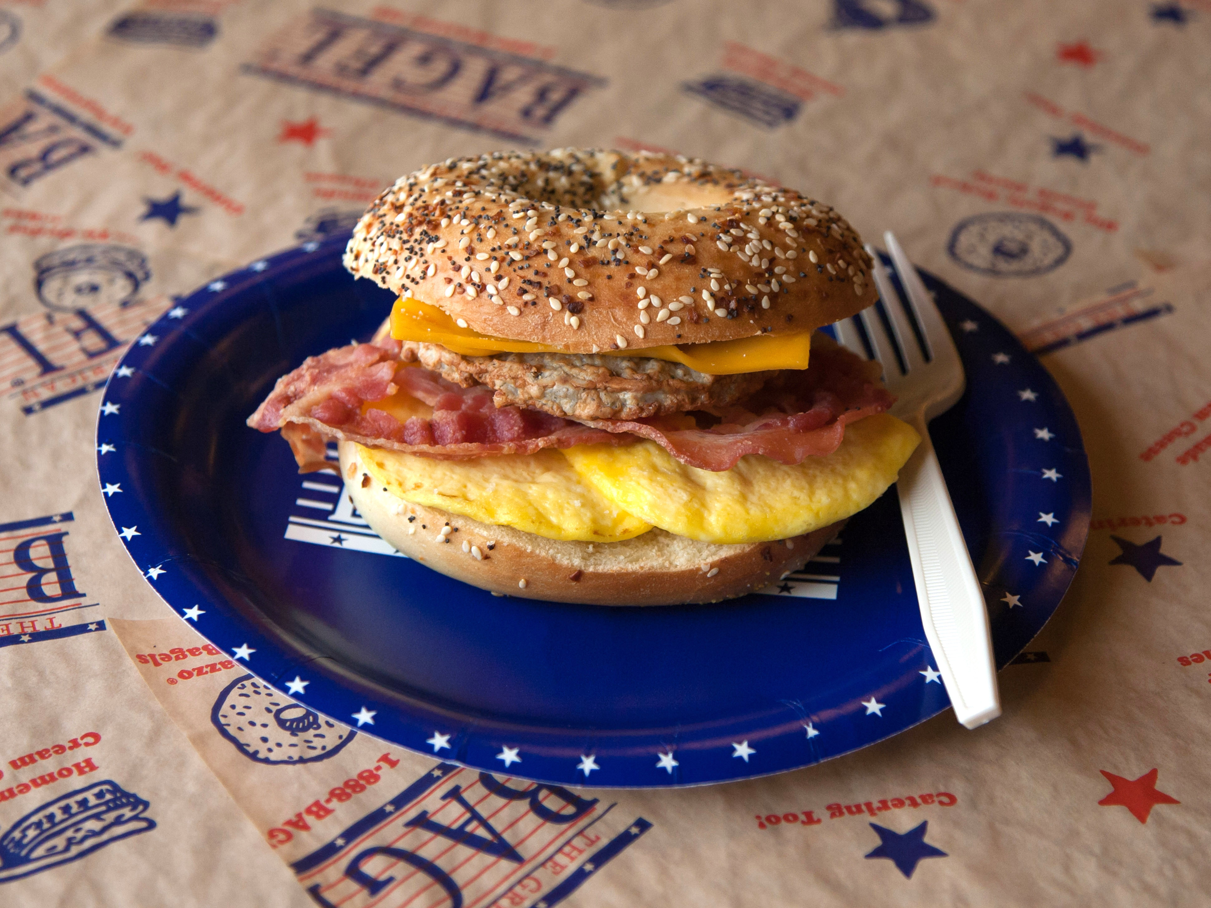 Order Supreme Sunrise Sandwich food online from Great American Bagel store, Burr Ridge on bringmethat.com