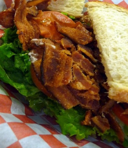 Order 48. BLT with Avocado Sandwich food online from Ginger And Spice Noodle & Grill store, Pasadena on bringmethat.com