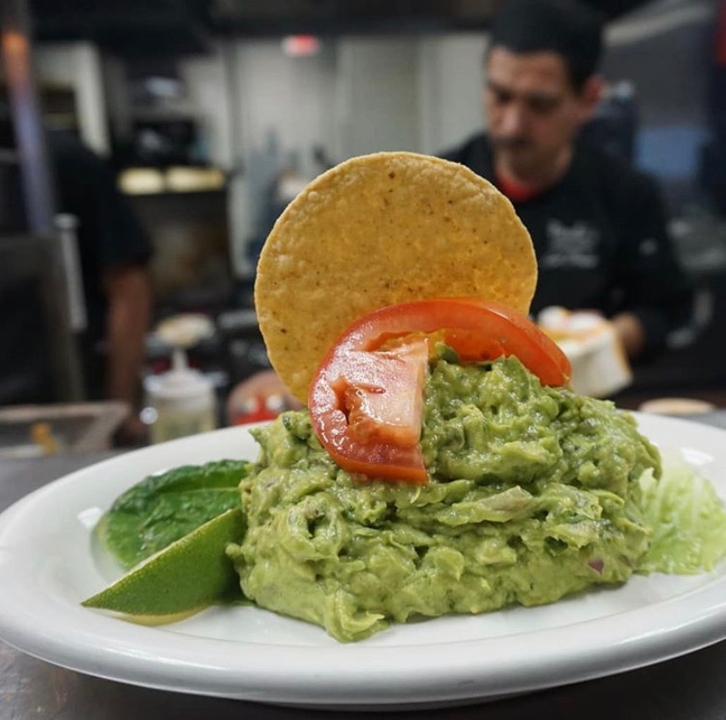 Order Guacamole food online from Pinedas Mexican Restaurant store, Richardson on bringmethat.com