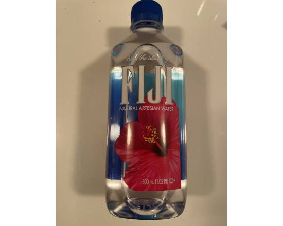 Order Fiji Bottled Water (500 ml) food online from Boo_g Munchies store, East Point on bringmethat.com