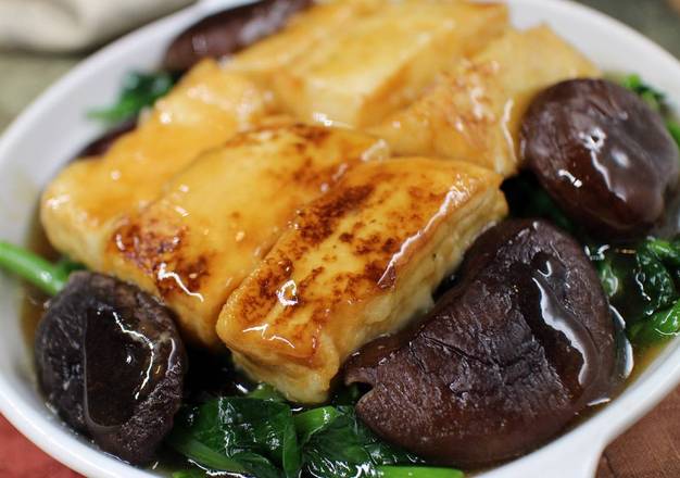 Order Braised Tofu with Choy Sum (紅燒豆腐扒菜心) food online from Hong Kong City store, Alameda on bringmethat.com