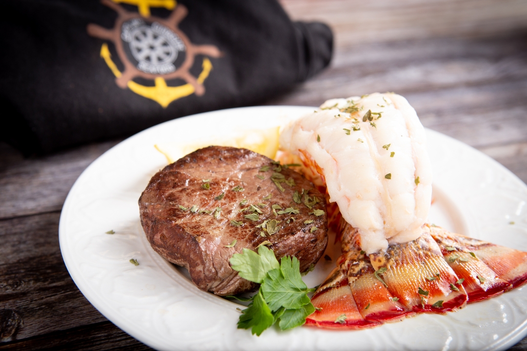 Order Filet Mignon - 5 Oz food online from Captain’s Curbside Seafood store, Trappe on bringmethat.com
