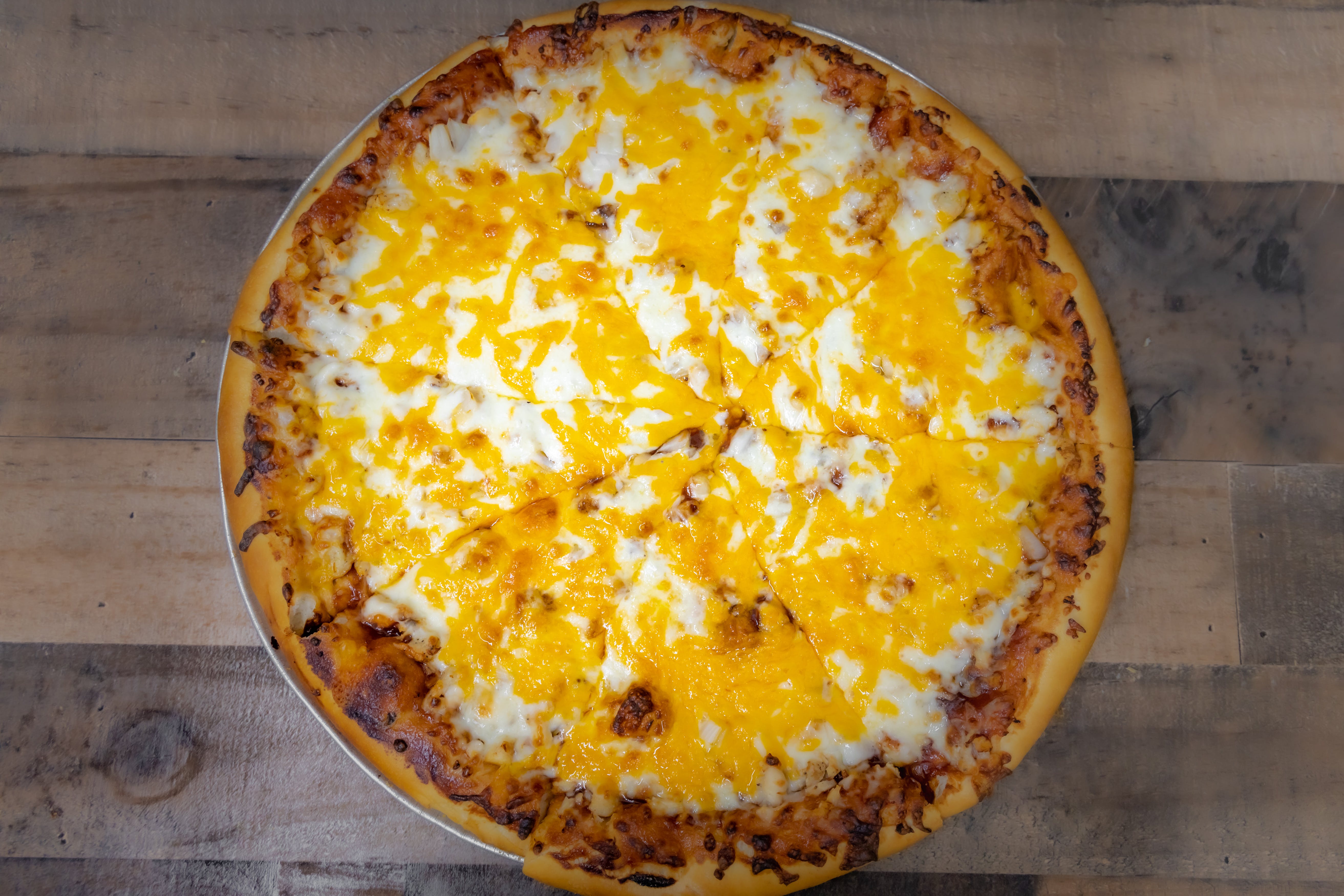 Order Barbecue Chicken Pizza - 8" Personal food online from Fabiano's Grocery & Deli store, Grand Ledge on bringmethat.com