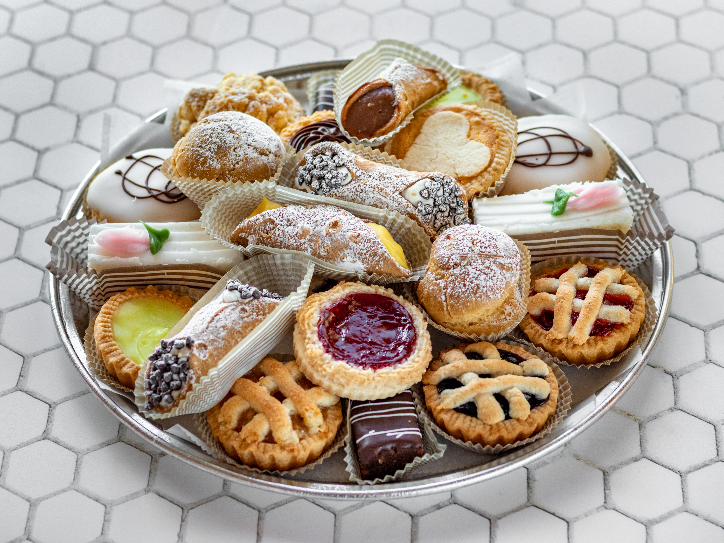 Order Assortment of Italian Pastries food online from Roma Bakery store, Blue Bell on bringmethat.com