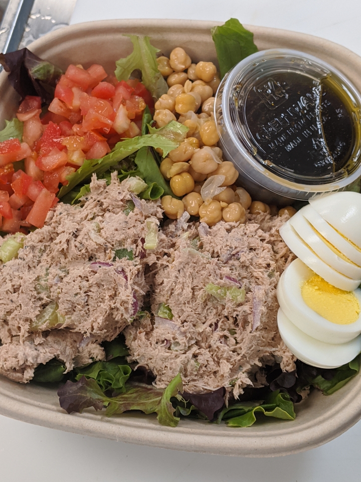 Order Tuna-Salad Salad food online from Ljs Deli store, San Rafael on bringmethat.com