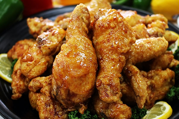 Order Soy Garlic Chicken food online from Don Chicken 돈치킨 store, Palisades Park on bringmethat.com