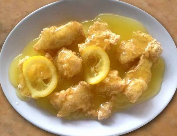 Order F10. Lemon Chicken 柠檬鸡 food online from Jade Restaurant & Lounge store, Seattle on bringmethat.com