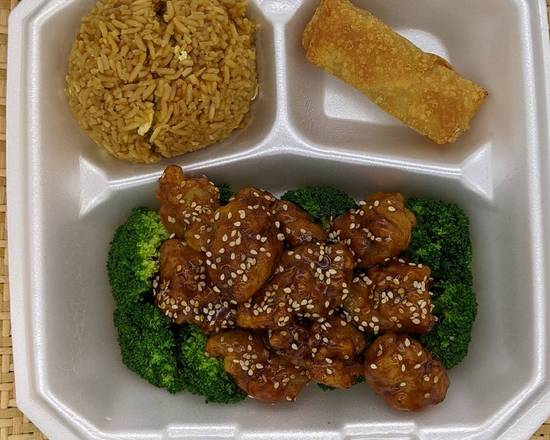Order cbo Sesame Chicken food online from Rice Box store, Louisville on bringmethat.com