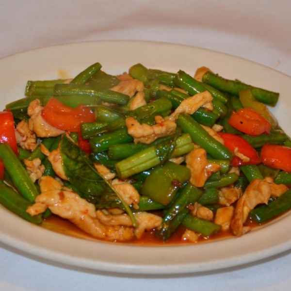 Order Green Bean food online from Thai Dishes store, Inglewood on bringmethat.com