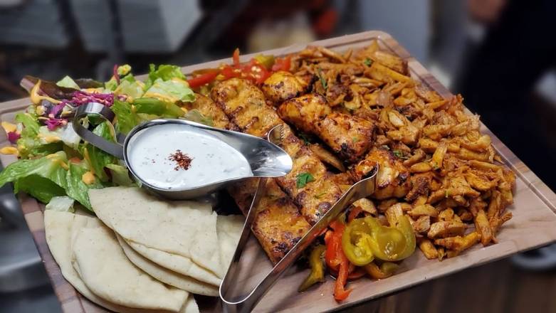 Order Mixed Chicken 1 + 1 Pita food online from Köy Grill store, Marlboro on bringmethat.com