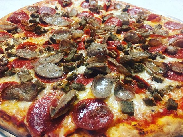 Order "The Beef Brother" Pizza food online from The Beef Brothers Deli & Catering store, Ellicott City on bringmethat.com