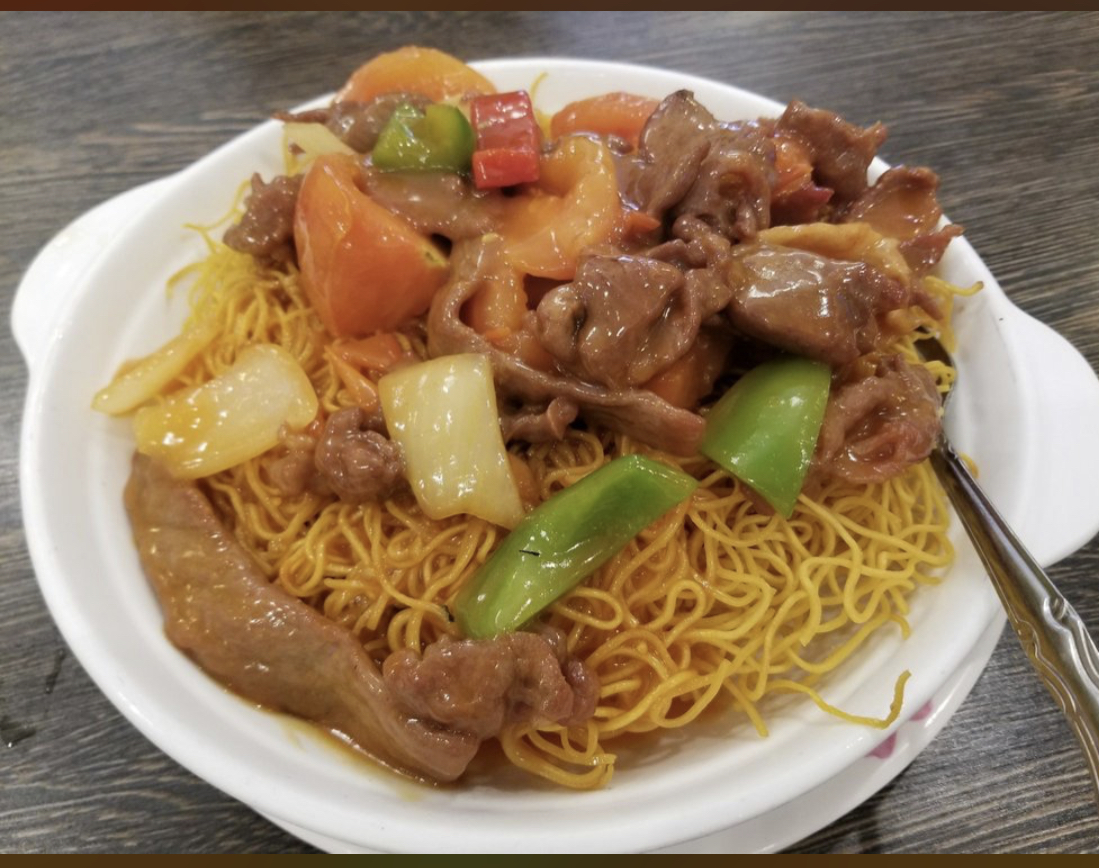Order 67. Beef with Tomato Pan Fried Crispy Noodle番茄牛肉煎面 food online from Cheung Hing Restaurant store, South San Francisco on bringmethat.com