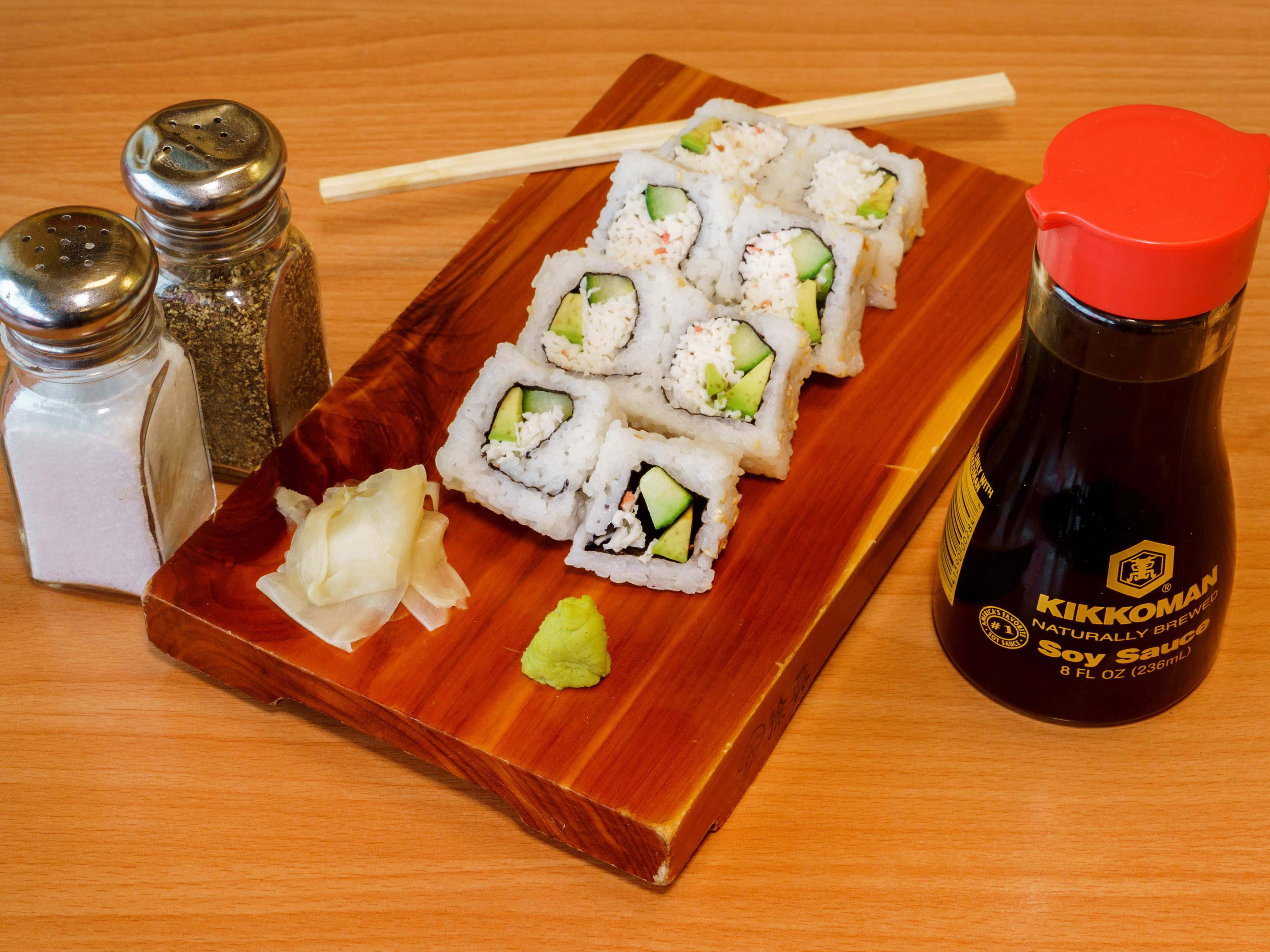 Order California Roll food online from Nori Presto Teriyaki & Sushi store, Everett on bringmethat.com